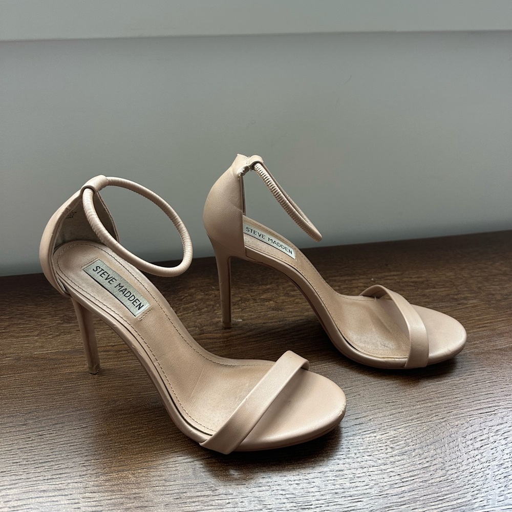Steve Madden Nude Heels.